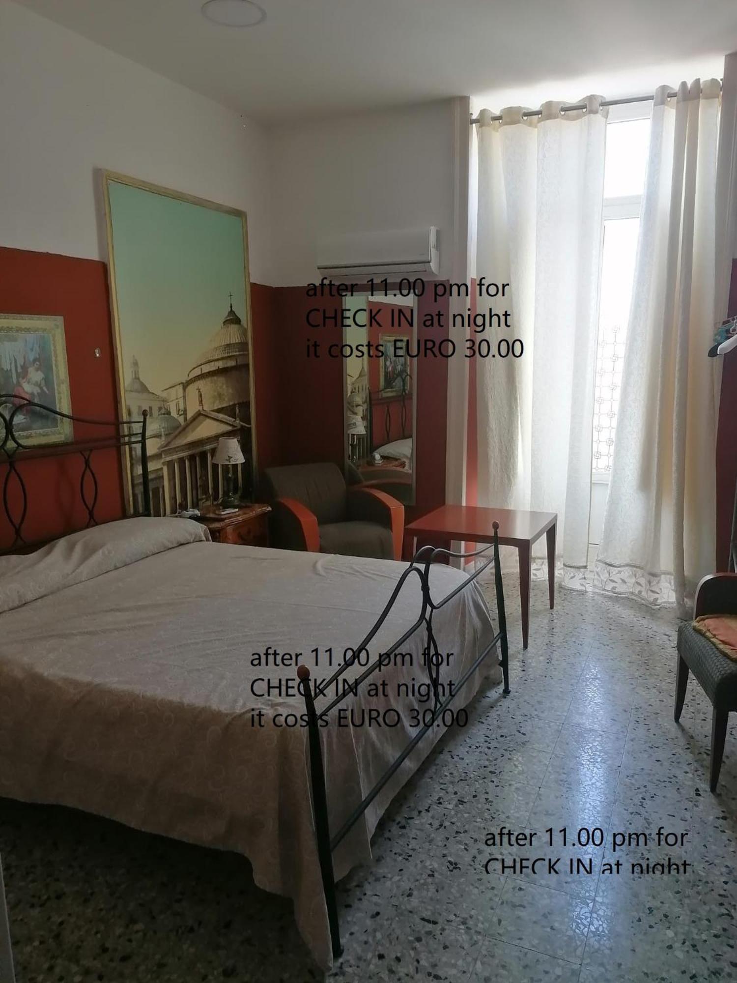 Hotel Naples Garibaldi Station Extérieur photo